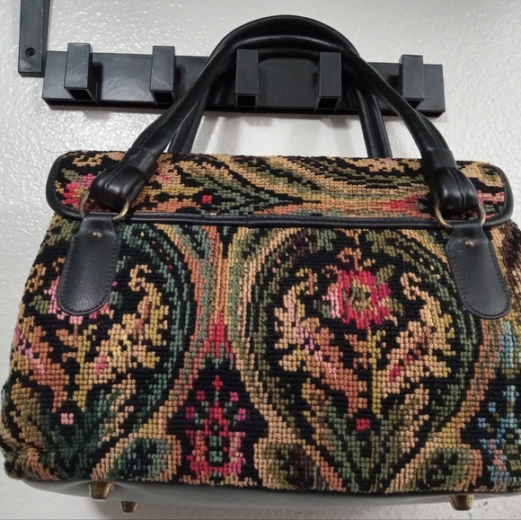 Vintage tapestry handbag - Picture 2 of 2